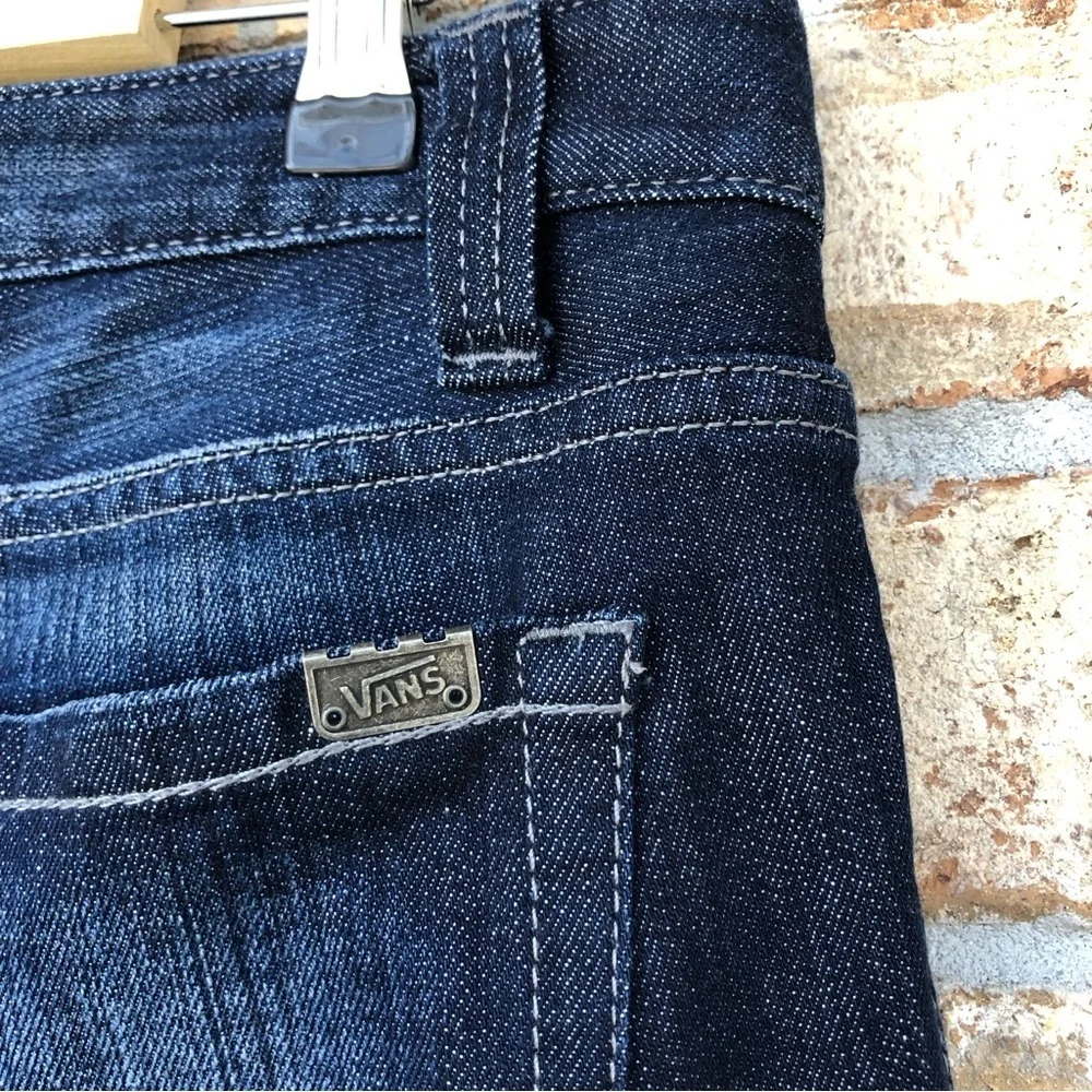 Vans RN96277 Cotton Blend Dark‎ Wash Whiskered Straight Leg Jeans Size 34
